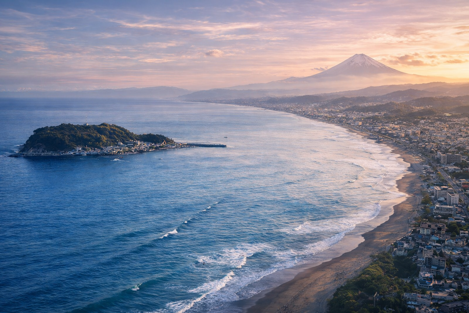 湘南の海と街並み